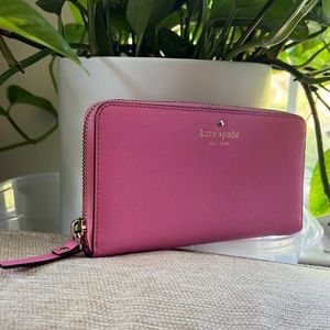 Pink Kate Spade Zip Wallet